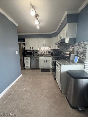 497 Southeast Avenue Tallmadge OH 44278