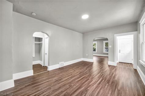 3683 E 54th Street Cleveland OH 44105