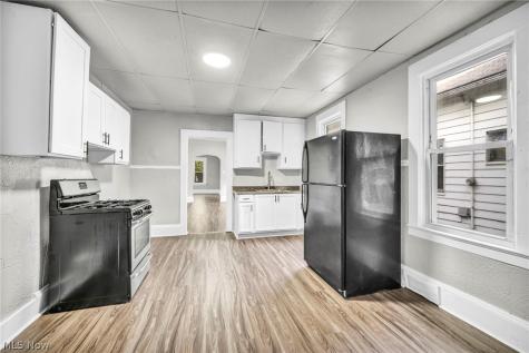 3683 E 54th Street Cleveland OH 44105