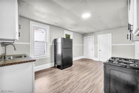 3683 E 54th Street Cleveland OH 44105