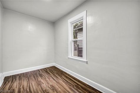3683 E 54th Street Cleveland OH 44105