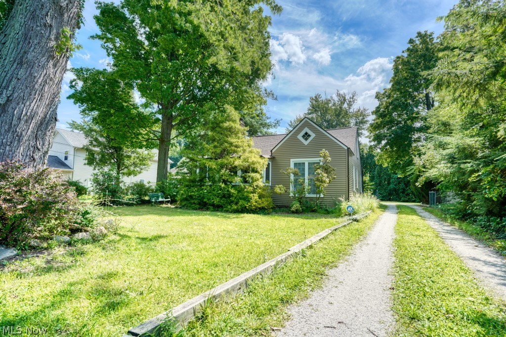 37724 Lake Shore Boulevard Eastlake OH 44095