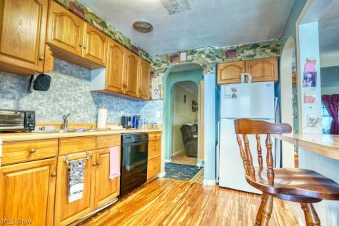 37724 Lake Shore Boulevard Eastlake OH 44095