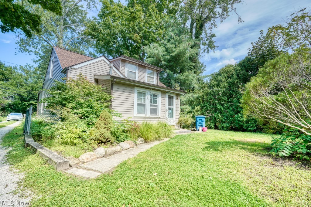 37724 Lake Shore Boulevard Eastlake OH 44095