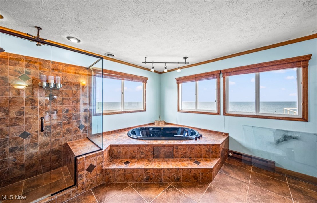 7 Ninevah Beach Drive Ashtabula OH 44004