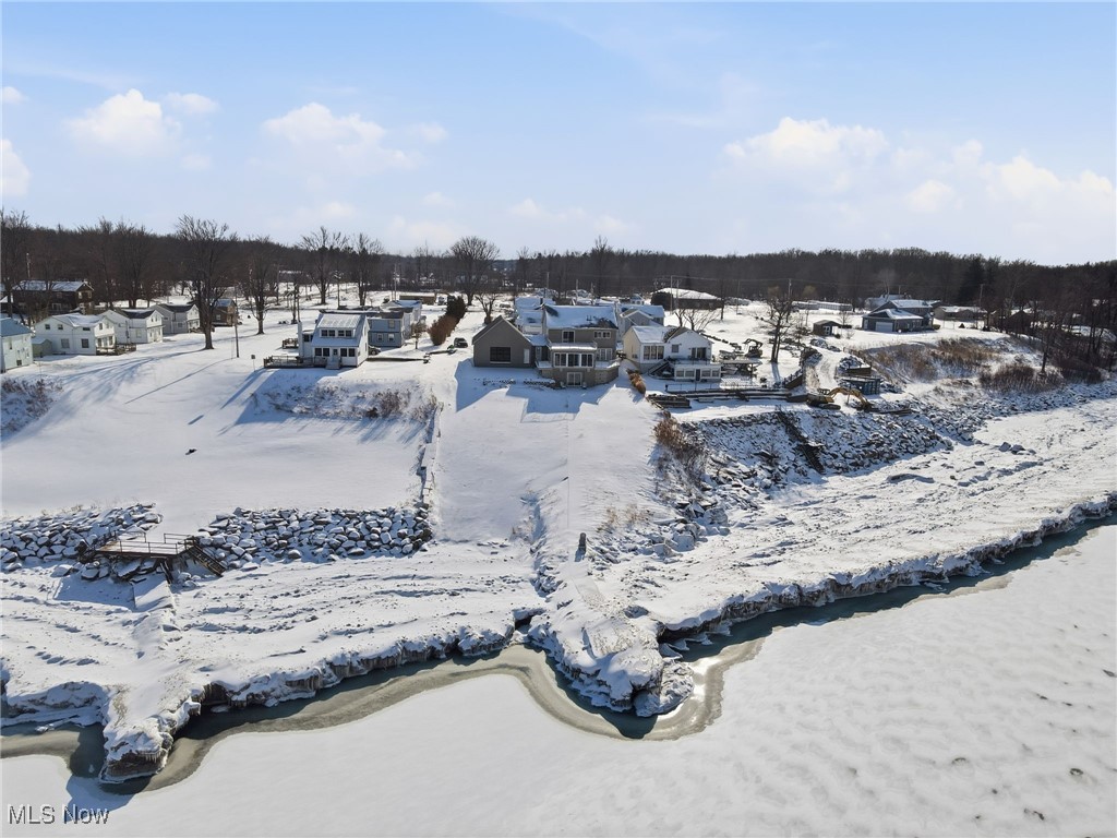 7 Ninevah Beach Drive Ashtabula OH 44004