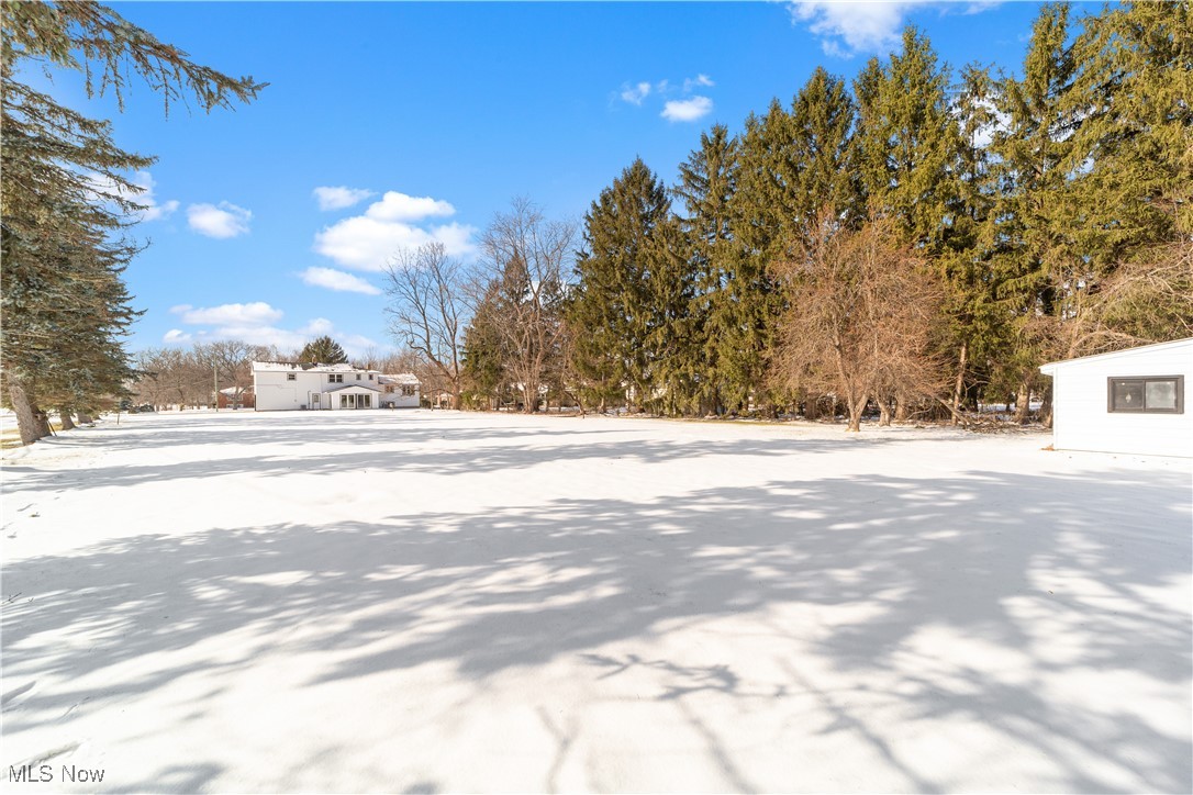 2675 Alan Drive Willoughby Hills OH 44092