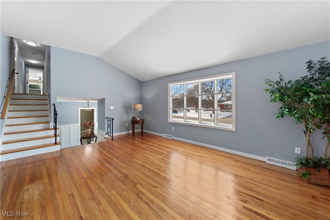 2675 Alan Drive Willoughby Hills OH 44092