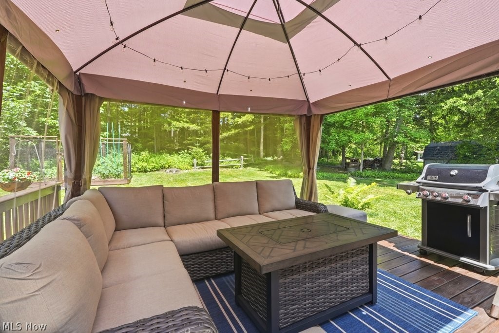 197 Spring Creek Road Northfield Center OH 44067