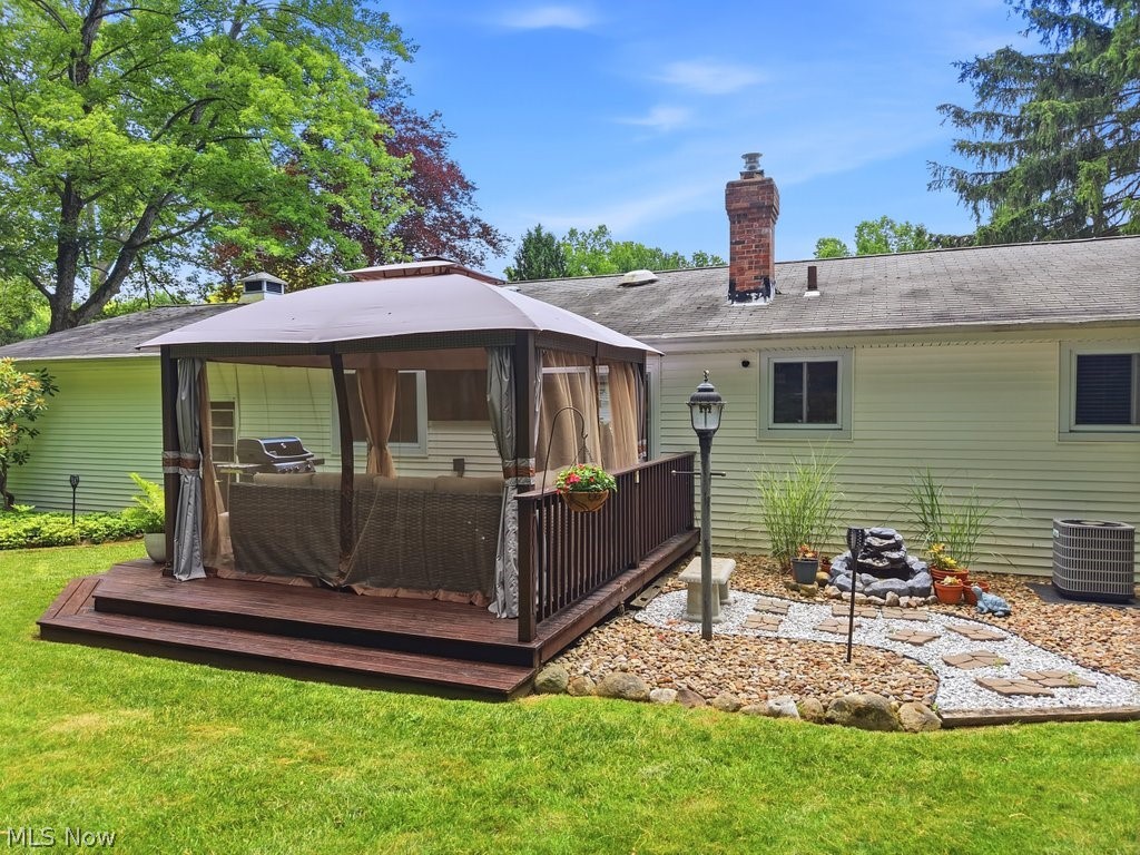 197 Spring Creek Road Northfield Center OH 44067