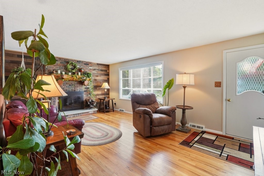 197 Spring Creek Road Northfield Center OH 44067