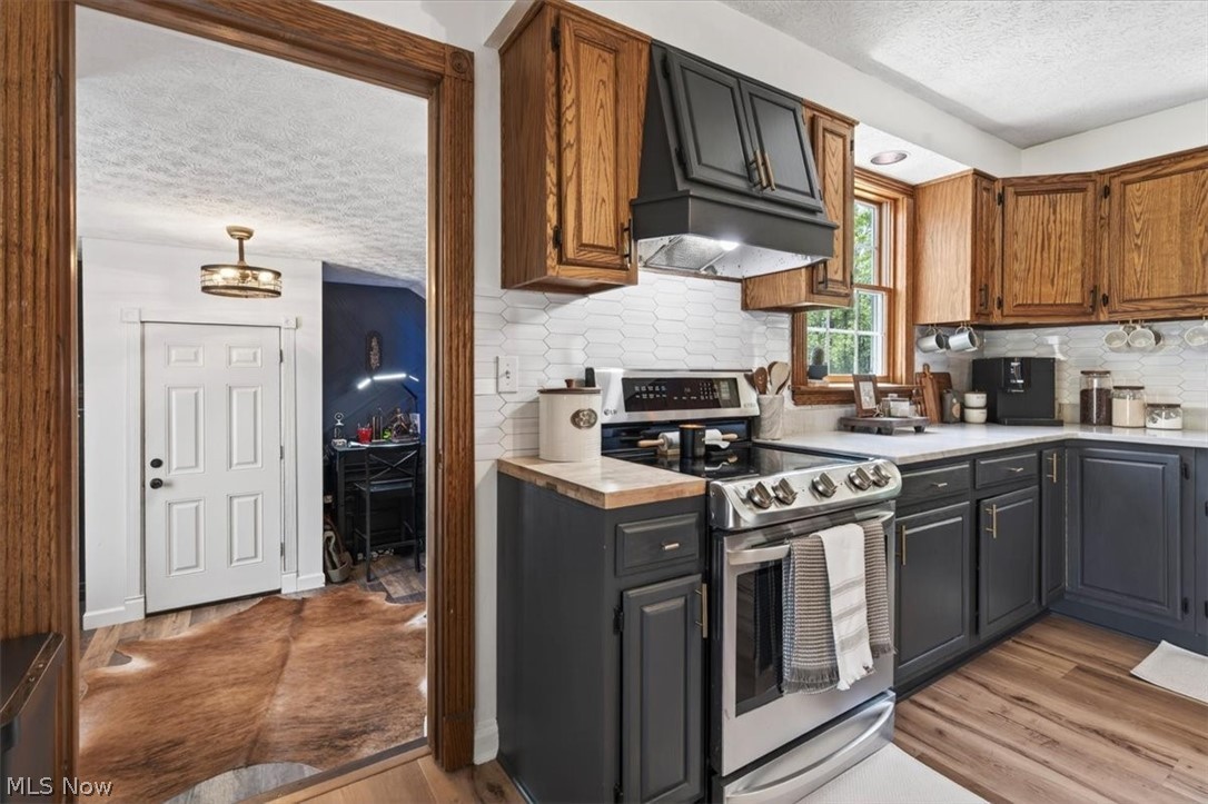 15812 Auburn Road Newbury OH 44065