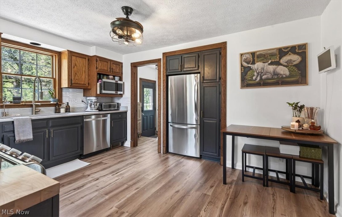15812 Auburn Road Newbury OH 44065