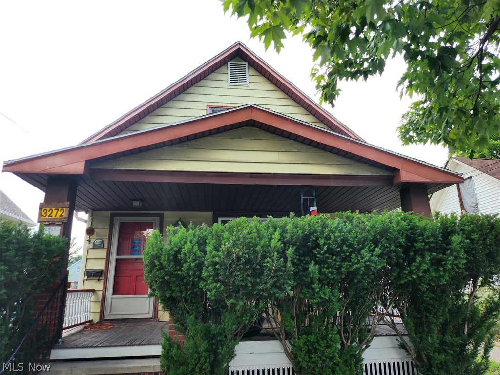 3272 W 48th Street Cleveland OH 44102