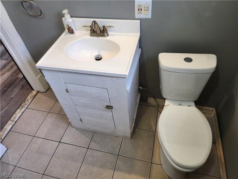 3272 W 48th Street Cleveland OH 44102
