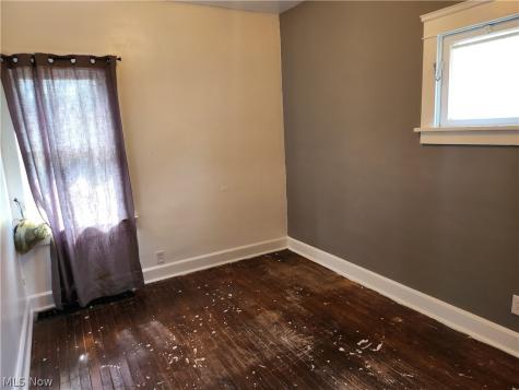 3272 W 48th Street Cleveland OH 44102