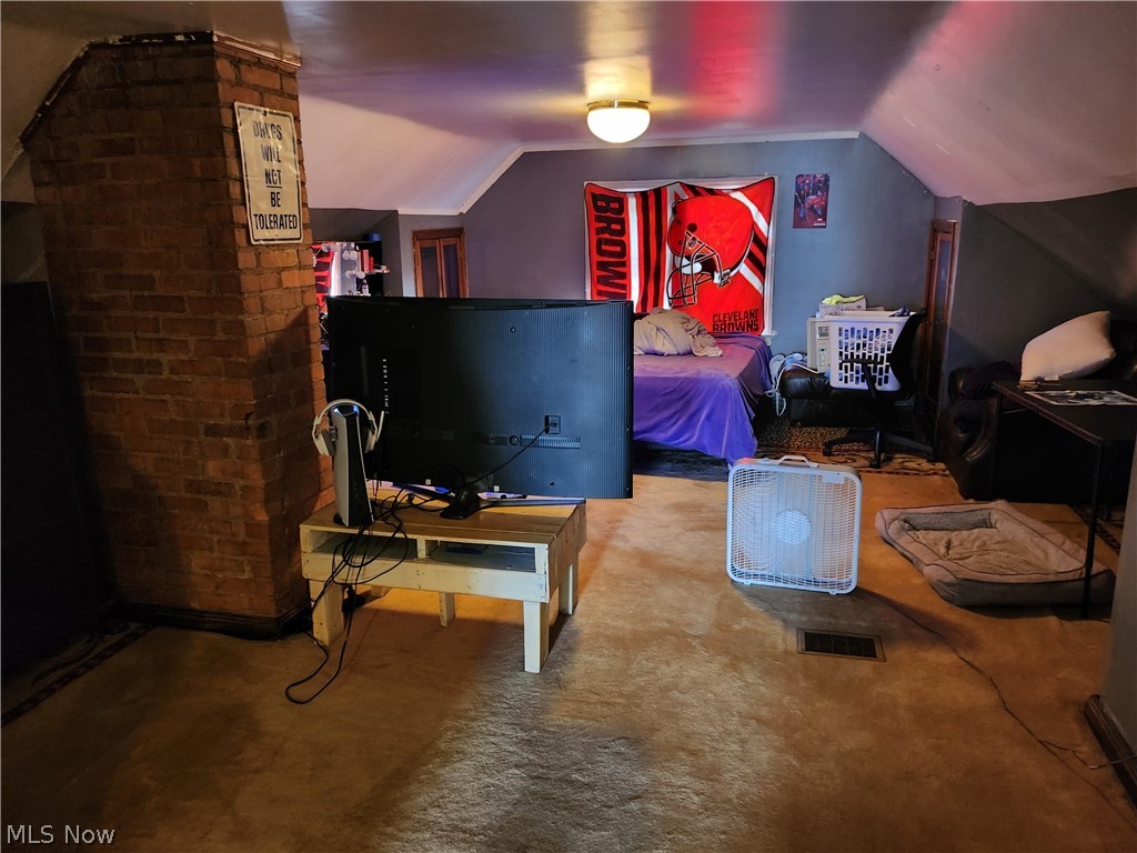 3272 W 48th Street Cleveland OH 44102