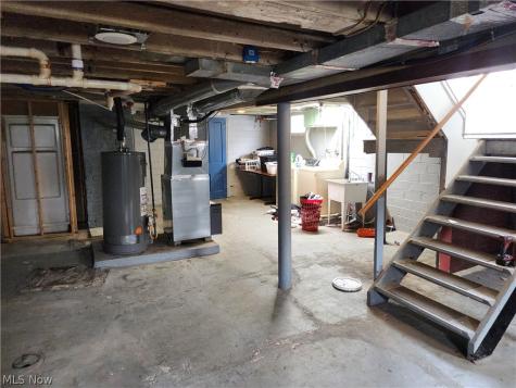 3272 W 48th Street Cleveland OH 44102