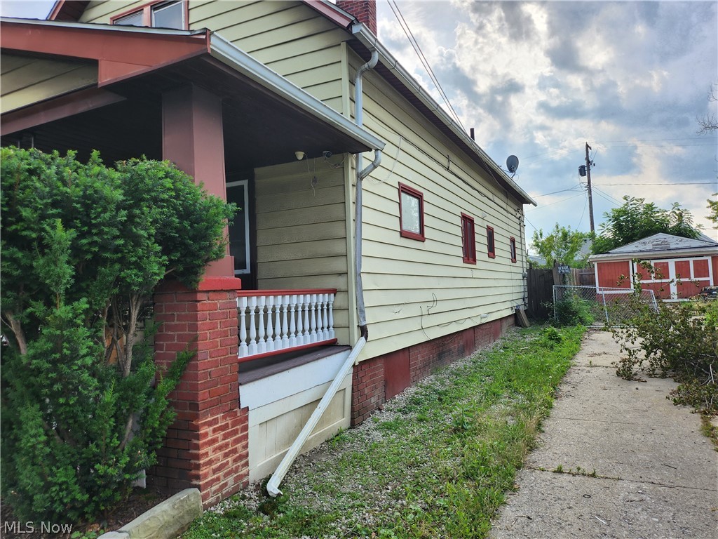 3272 W 48th Street Cleveland OH 44102
