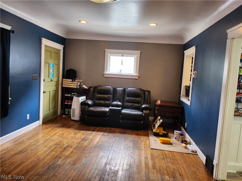 3272 W 48th Street Cleveland OH 44102