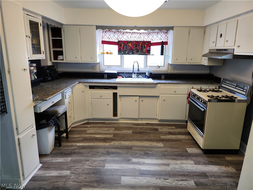 3272 W 48th Street Cleveland OH 44102