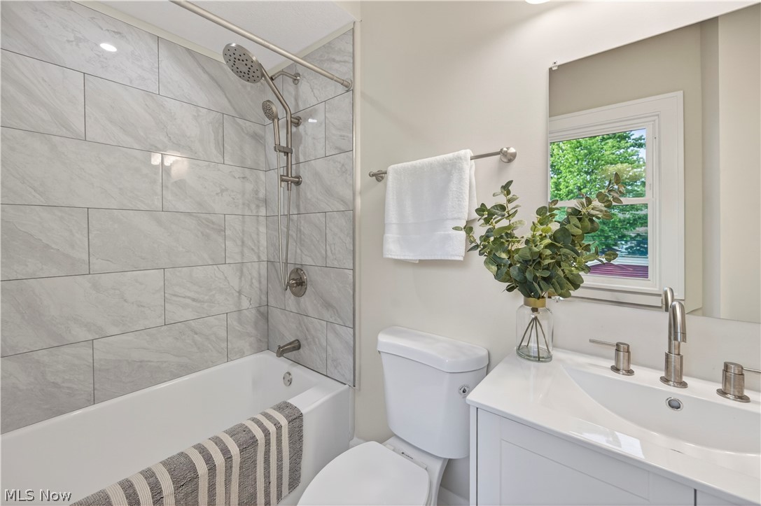 3065 Corydon Road Cleveland Heights OH 44118