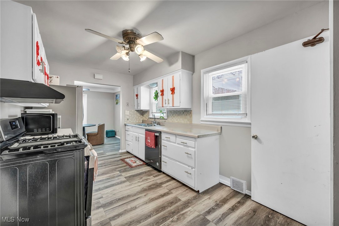 14 Ennis Avenue Bedford OH 44146