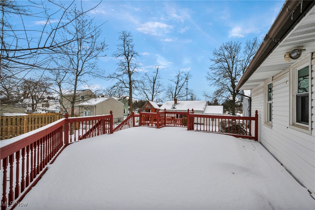 14 Ennis Avenue Bedford OH 44146