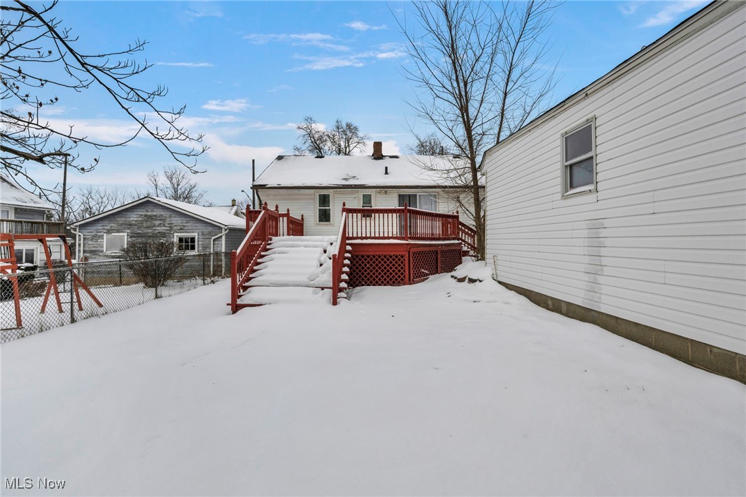 14 Ennis Avenue Bedford OH 44146