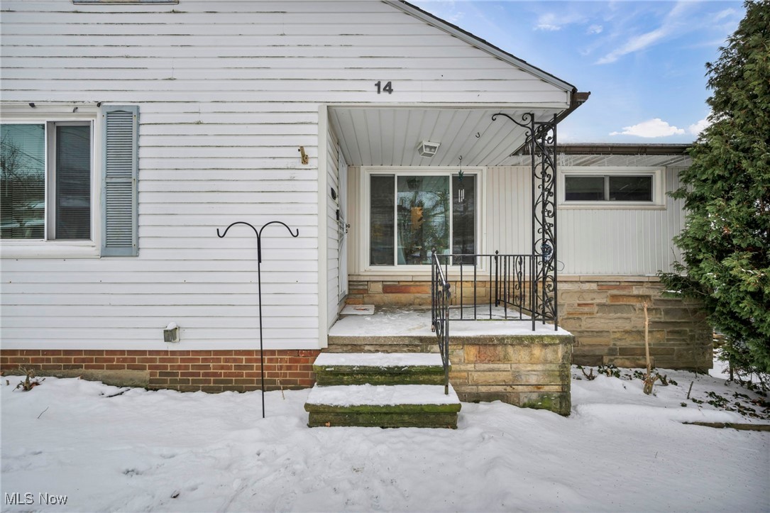 14 Ennis Avenue Bedford OH 44146