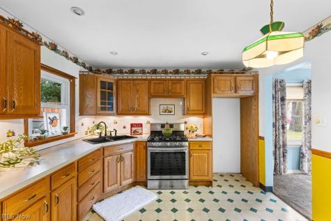 1960 Tudor Street Cuyahoga Falls OH 44221