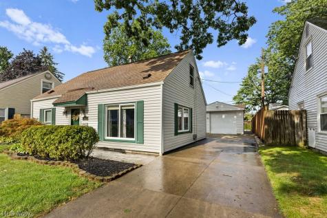 1960 Tudor Street Cuyahoga Falls OH 44221