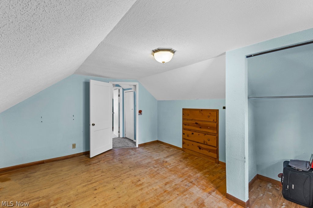 1960 Tudor Street Cuyahoga Falls OH 44221