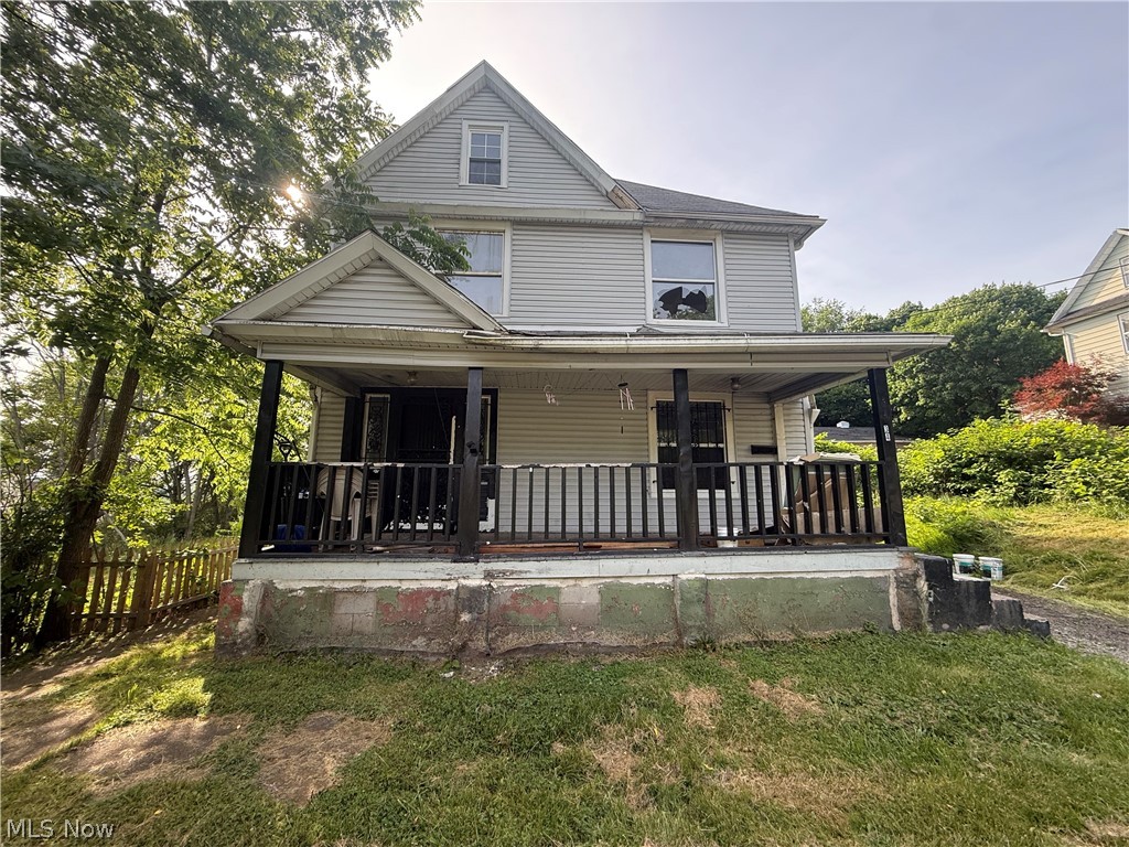 34 Montgomery Youngstown OH 44406