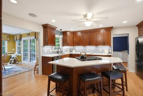 257 Woodridge Road Tallmadge OH 44278