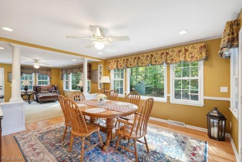 257 Woodridge Road Tallmadge OH 44278