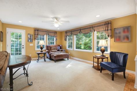 257 Woodridge Road Tallmadge OH 44278