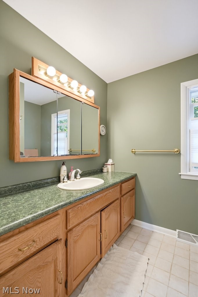 257 Woodridge Road Tallmadge OH 44278