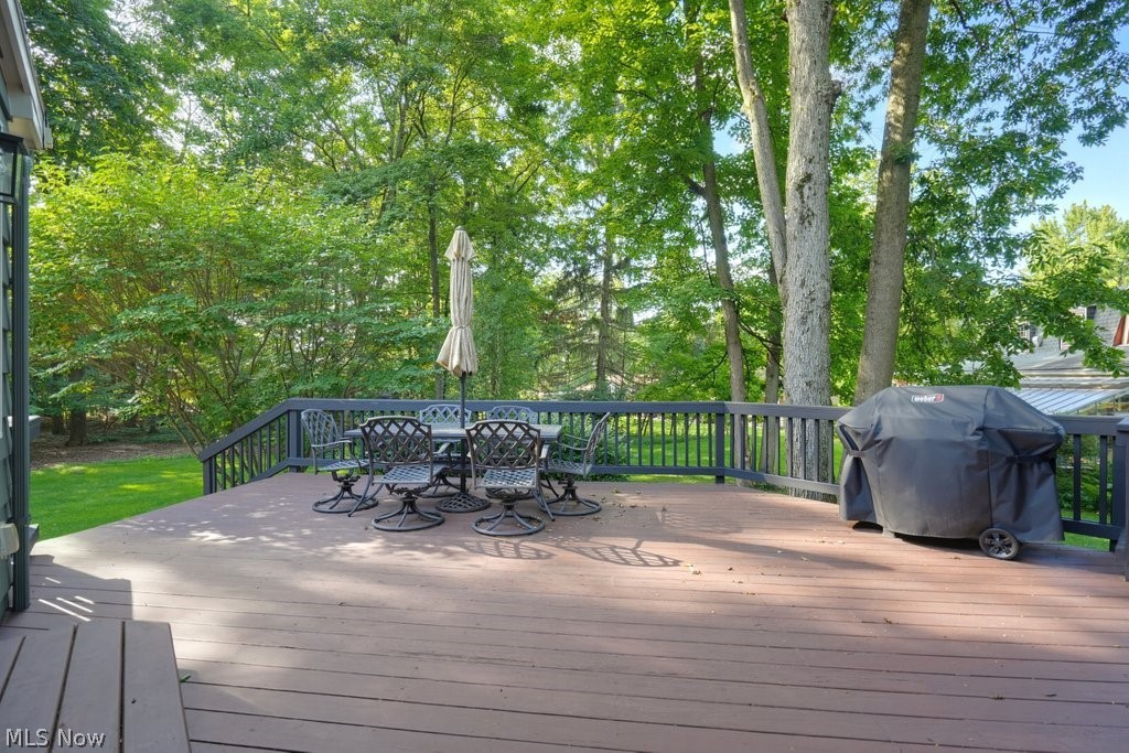257 Woodridge Road Tallmadge OH 44278
