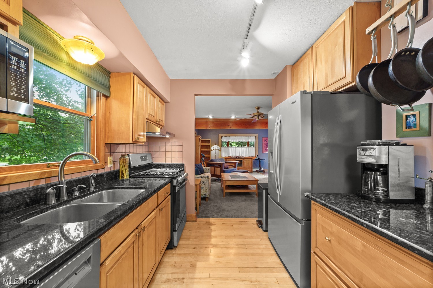 11099 Albion Road North Royalton OH 44133
