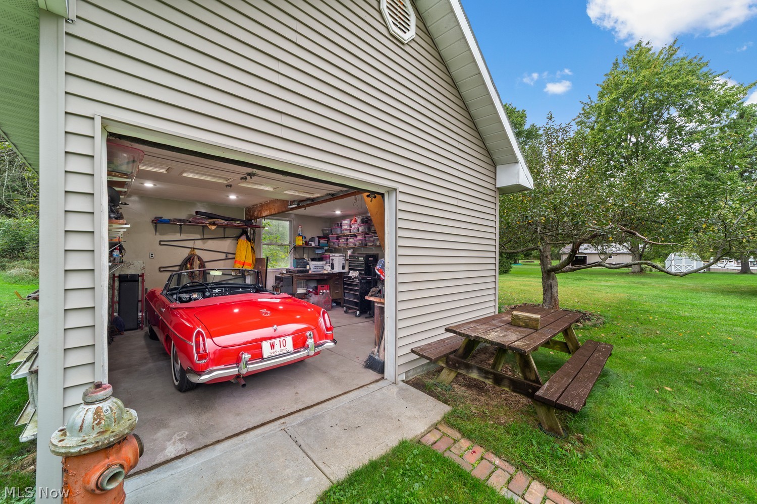 11099 Albion Road North Royalton OH 44133