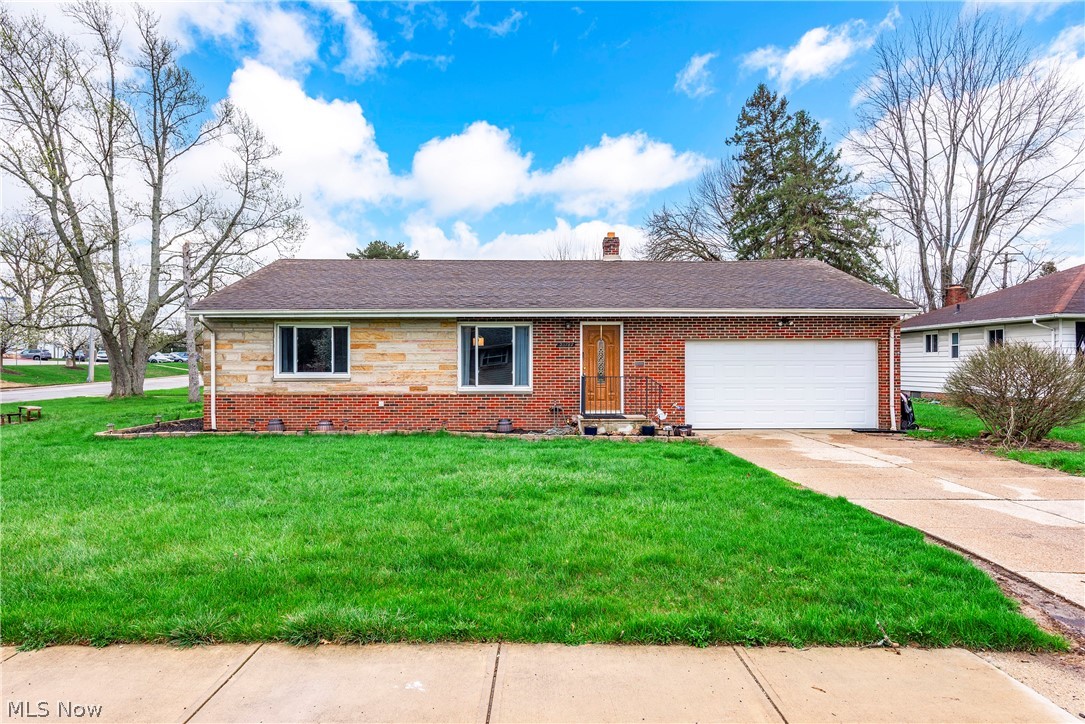 25787 W Ranchview Avenue North Olmsted OH 44070