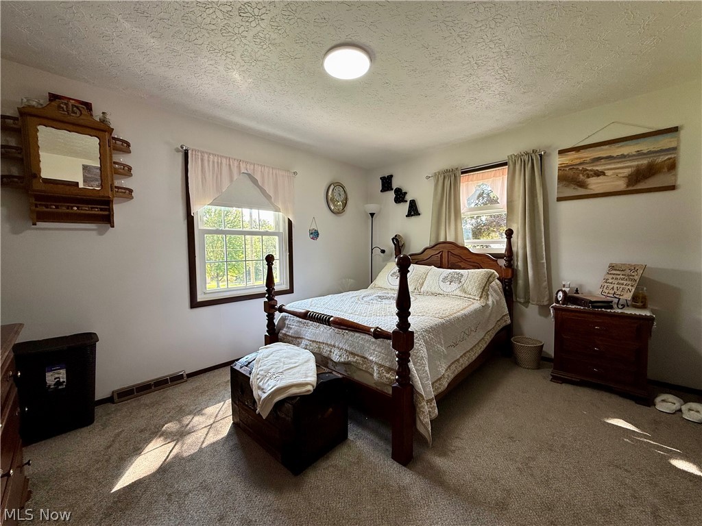 4197 Waynesburg Road NW Carrollton OH 44615