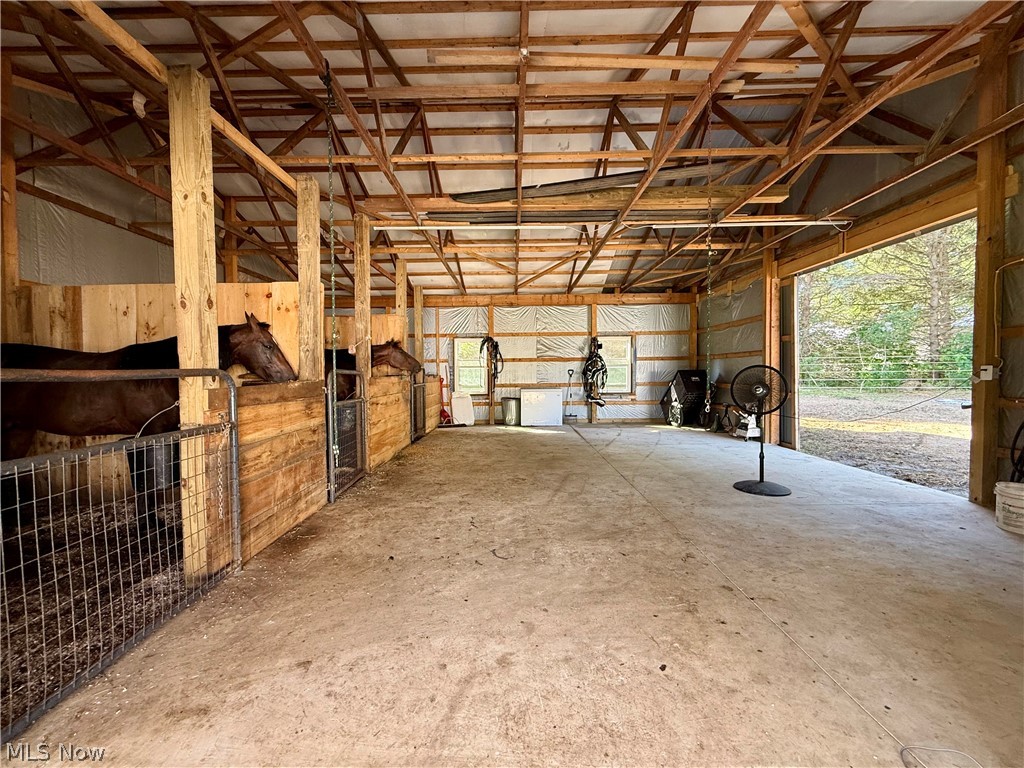 4197 Waynesburg Road NW Carrollton OH 44615