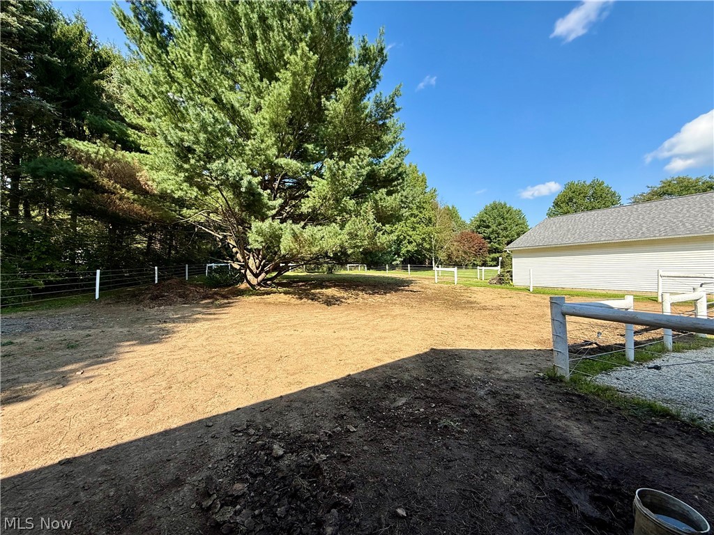 4197 Waynesburg Road NW Carrollton OH 44615