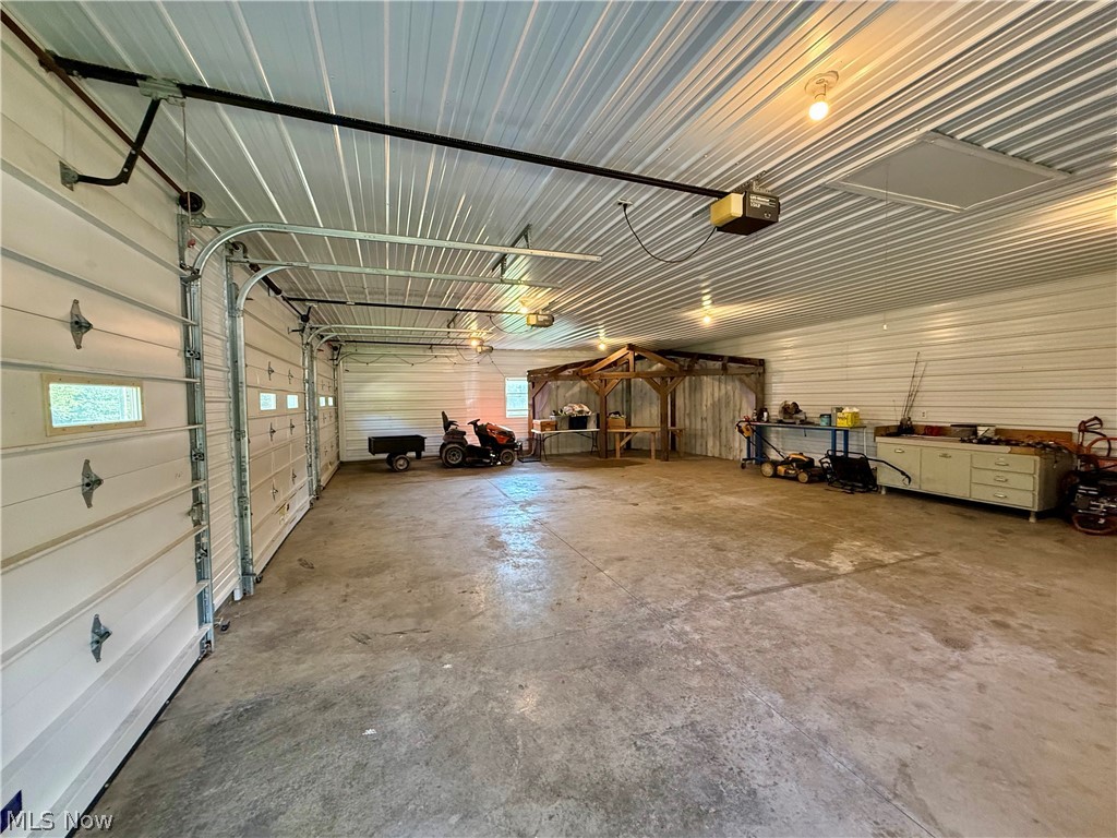 4197 Waynesburg Road NW Carrollton OH 44615