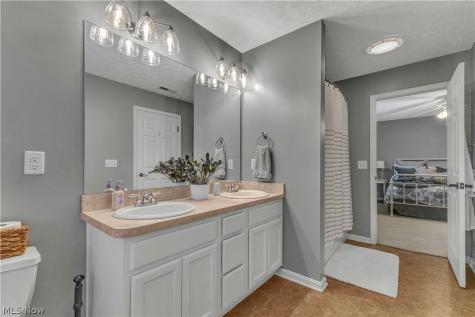 361 Harbor Court Avon Lake OH 44012