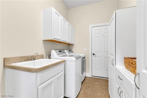 361 Harbor Court Avon Lake OH 44012