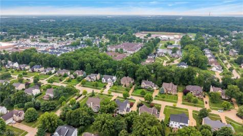 361 Harbor Court Avon Lake OH 44012