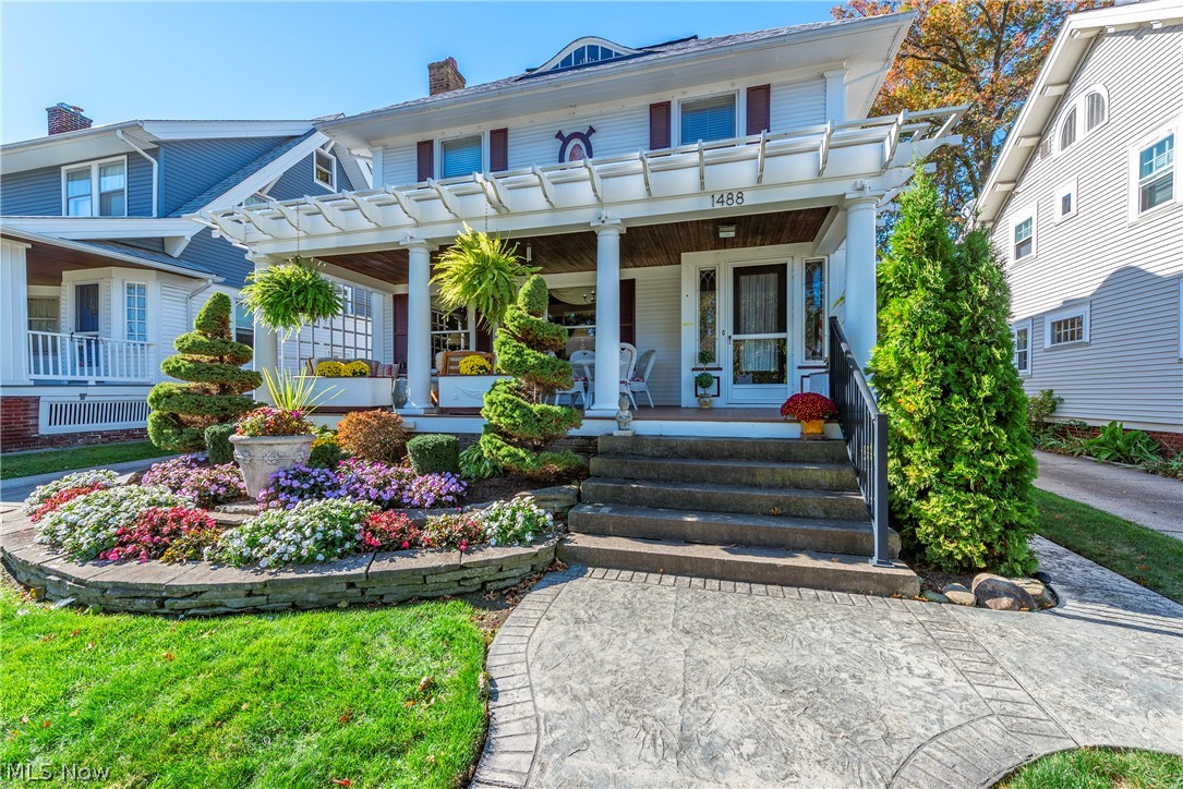 1488 Belle Avenue Lakewood OH 44107